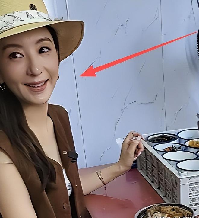 我以前一直以为买不起奶粉只是一个笑话！