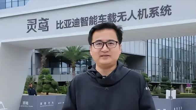 CBA 两届 MVP丁彦雨航蹭热度?FMVP创4大纪录!尴尬的是湖人超巨
