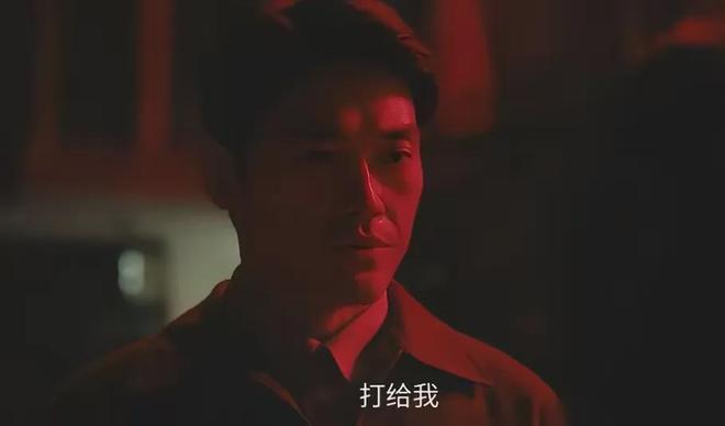 网友发帖询问:聚众淫乱在英国为什么是合法的?