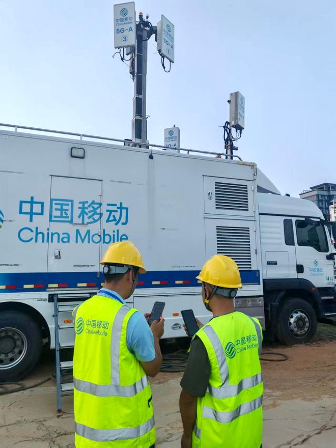 掀翻世界第一!中国女网28岁双打新王牌崛起:挺进温网四强冲冠