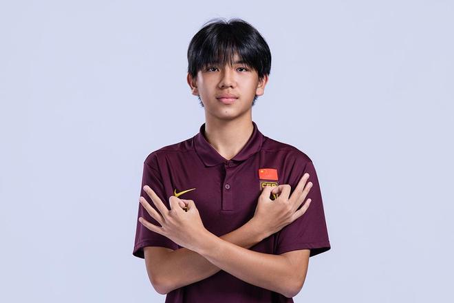 大反扑！尼克斯落后16分又追上：布伦森轰16分，文班9分5盖帽