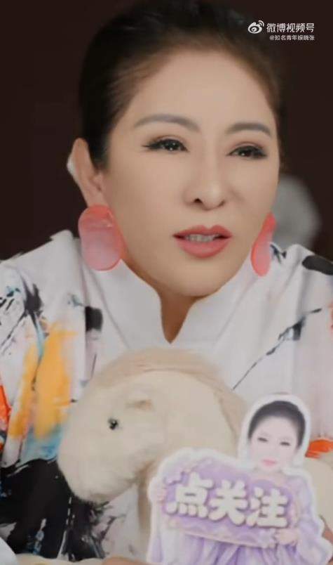 同一箱牛奶为何实体店卖60元,网上只卖35元呢?内行人说出了实话