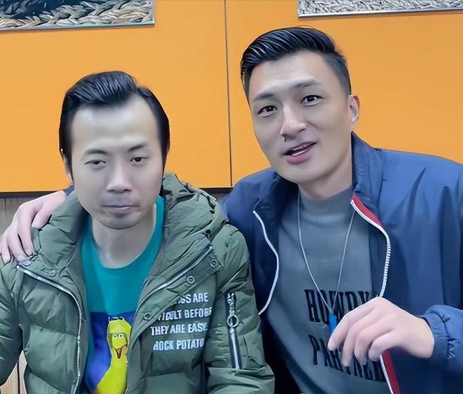 辛纳抵伦敦开启温网卫冕备战 复盘法网低谷低调蓄力草地征程