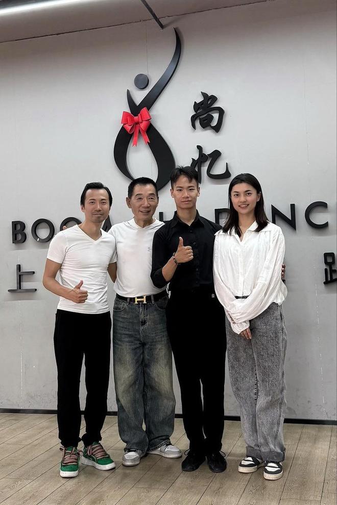 辛纳抵伦敦开启温网卫冕备战 复盘法网低谷低调蓄力草地征程