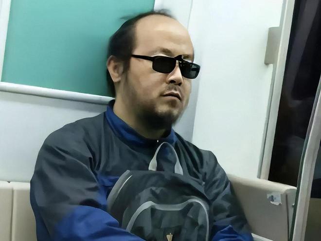 韩媒：13岁中国游泳天才太惊人，接连碾压夺金宣告新一代明星诞生