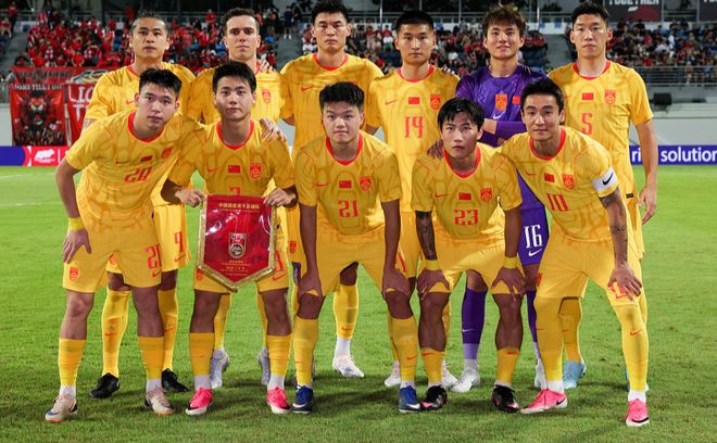 周琦、赵睿、曾凡博：季后赛对广东队或广州队都一样