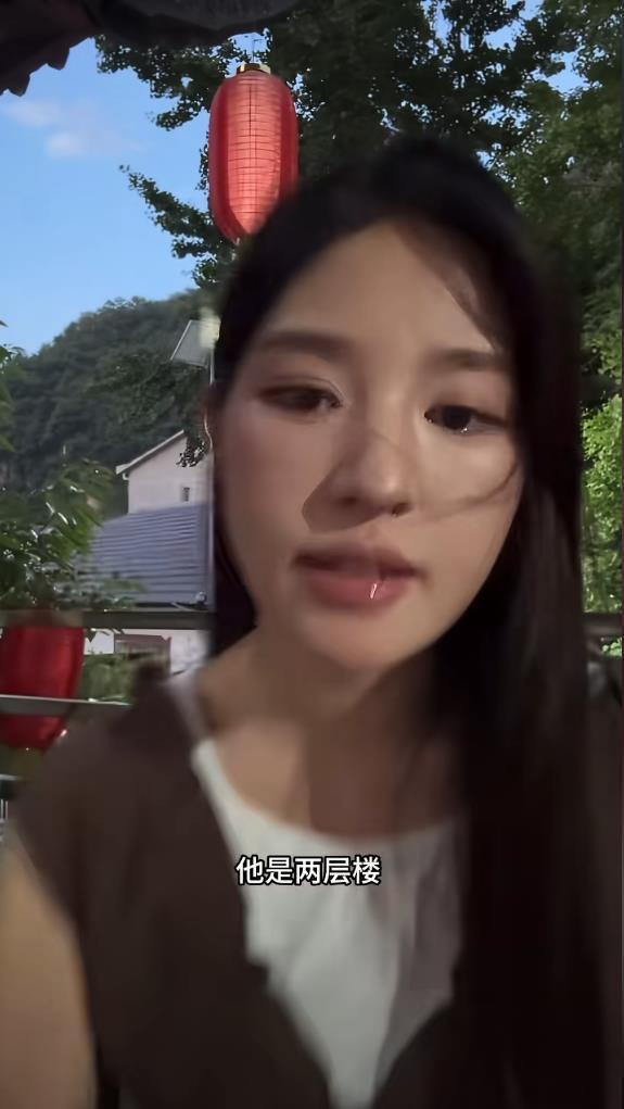 韩红就是自我托大,没大没小!叫小宋肯定不合适!