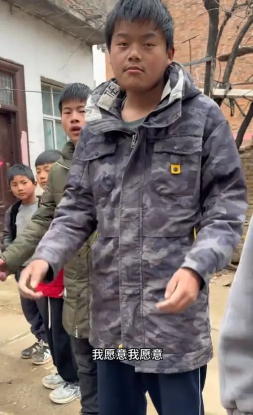 上海4冠外援弗格离队，多支球队有意签下；杜锋爱徒被山东队放弃