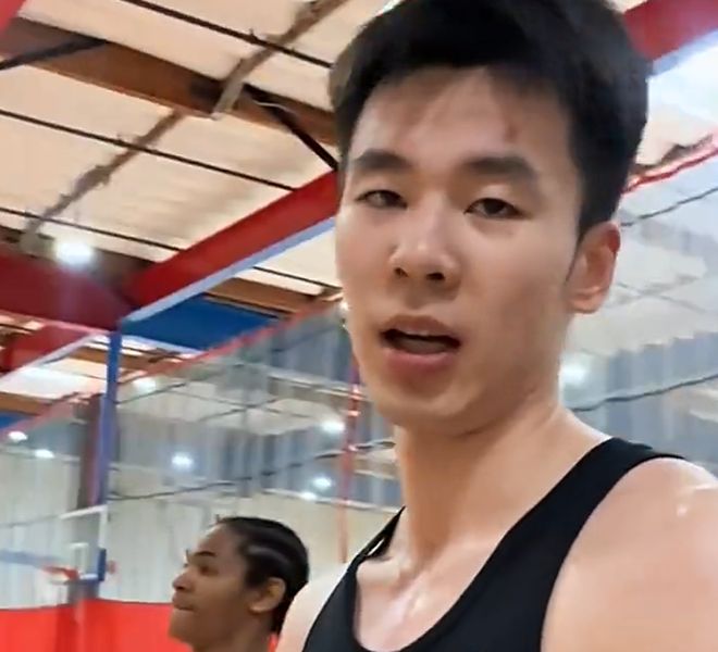 最早到场,最晚离场,“苏超”淮安主场不是一个人在战斗!