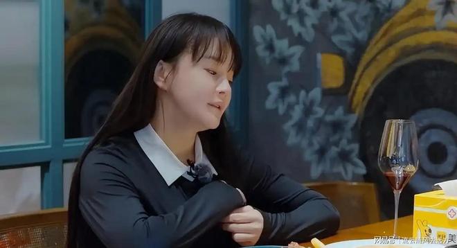 李梦，靠疯批反派升咖不丢人